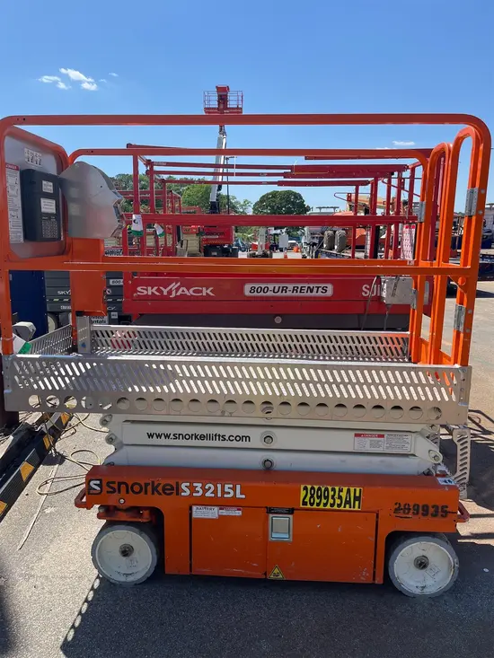 2022 Snorkel S3215L Scissor Lift