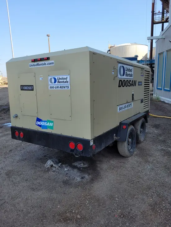 2020 Doosan XP825/HP750WCU Air Compressor