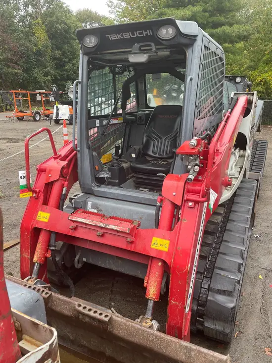2021 Takeuchi TL12R2-CR Track Loader