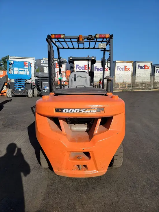 2017 Doosan D55C-7 Warehouse Forklift