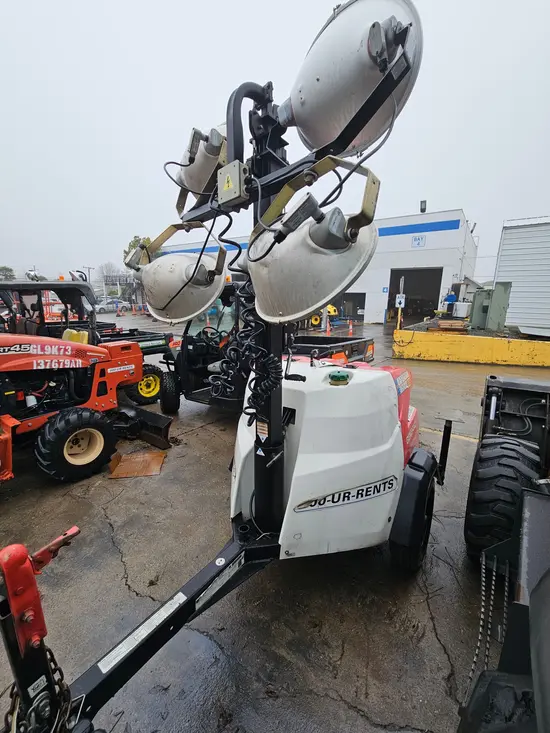 2017 Magnum Pro MLT6SM Portable Light Tower