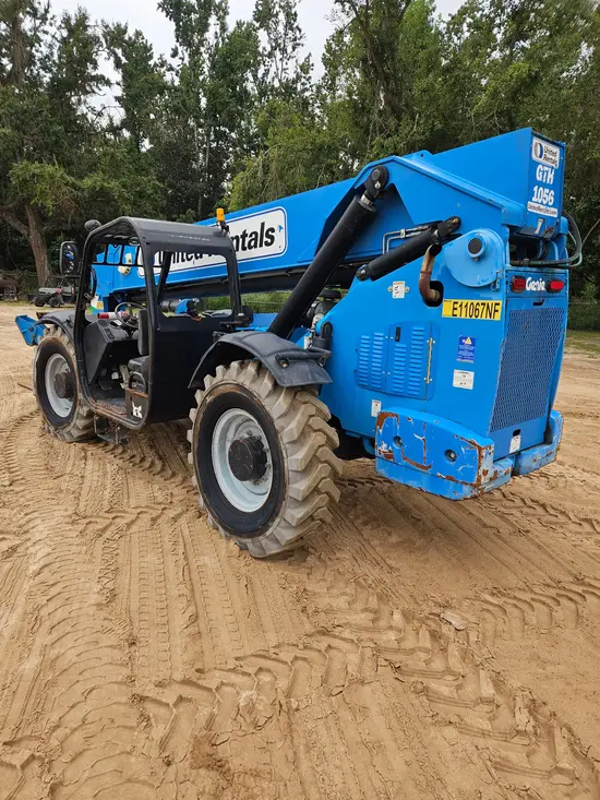 2016 Genie GTH-1056 Forklift