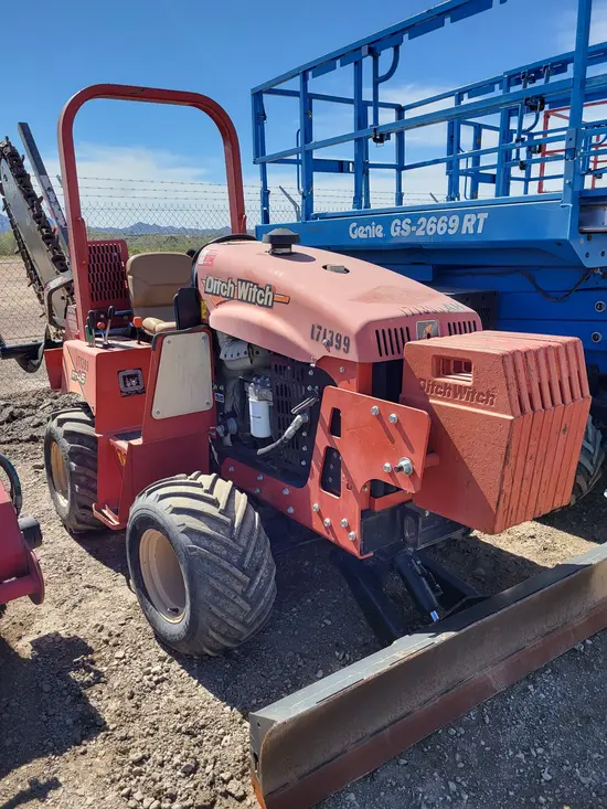 2016 Ditch Witch RT45A Trencher