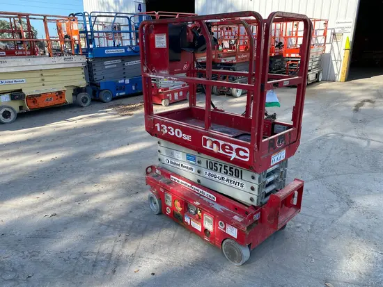 2017 MEC 1330SE Scissor Lift
