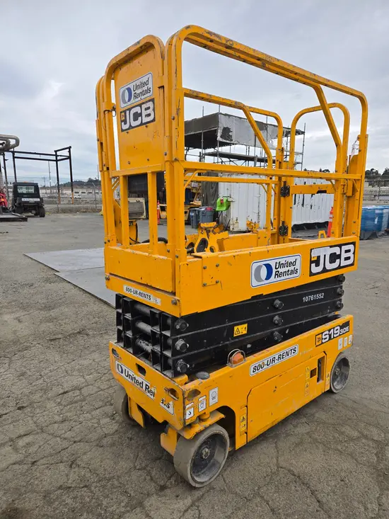 2018 JCB S1930E Scissor Lift