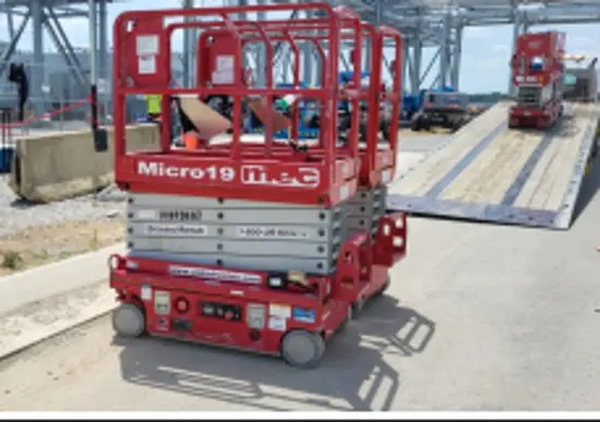 2018 MEC MICRO 19 Scissor Lift