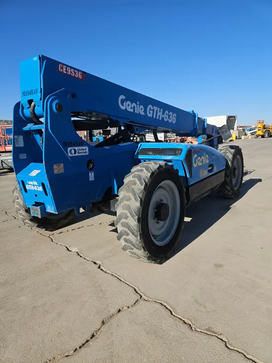 2015 Genie GTH-636 Forklift
