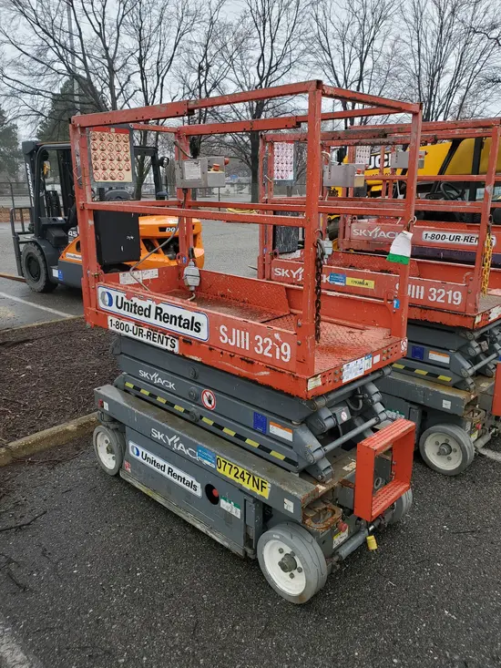 2015 Skyjack SJIII3219 Scissor Lift