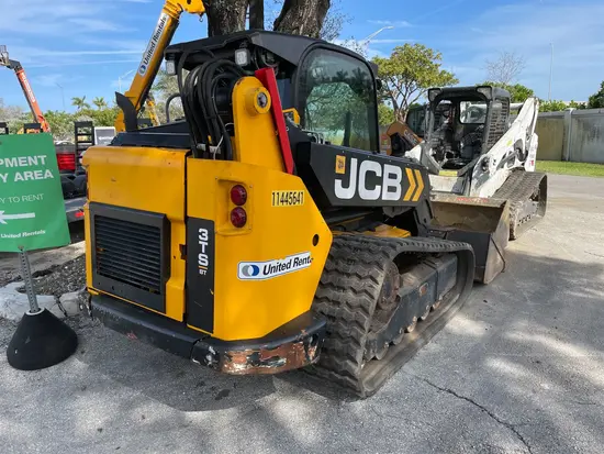 2022 JCB 3TS-8T Track Loader
