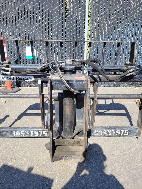 2016 JCB 332/E5286 Attachment