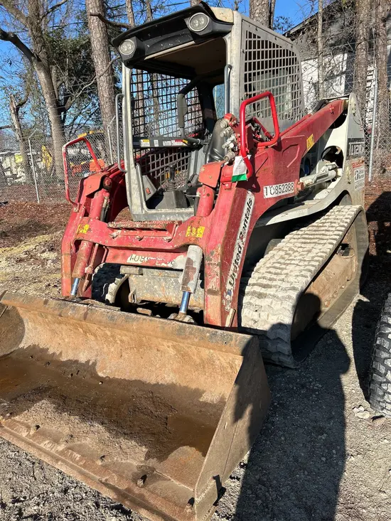 2018 Takeuchi TL12R2-R Track Loader