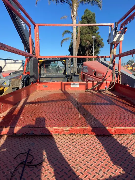 2017 Skyjack SJ6826RT Rough Terrain Scissor Lift