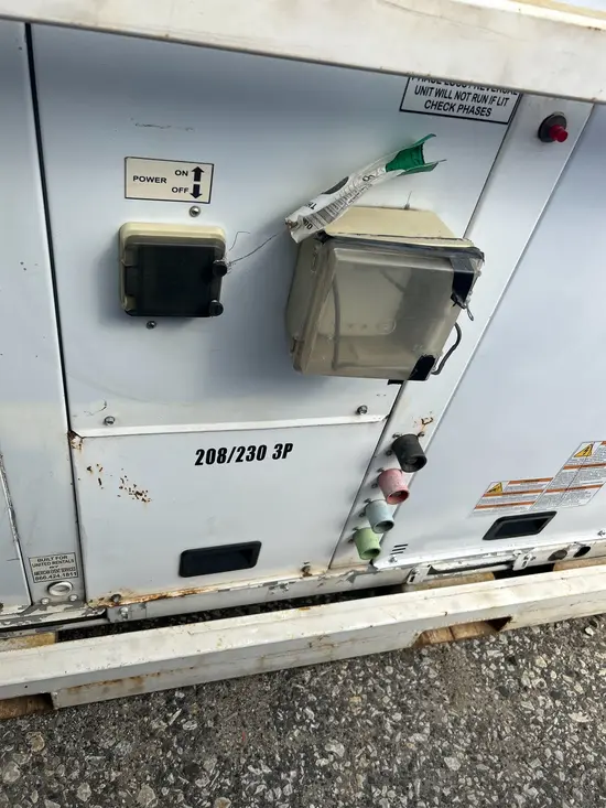 2010 TRANE 5T-208V-WSC060E