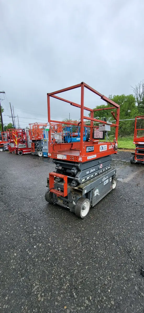 2017 Skyjack SJIII3219 Scissor Lift