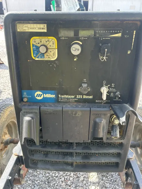 2020 Miller Welders TRAILBLAZER325D Welder