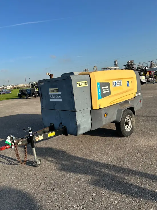2017 Atlas Copco XAS440JD T4F Air Compressor