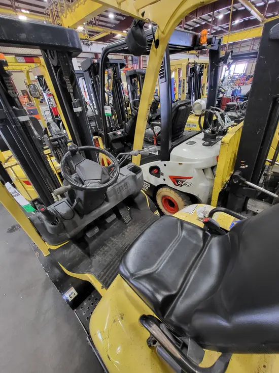 2017 HYSTER H50XT Warehouse Forklift