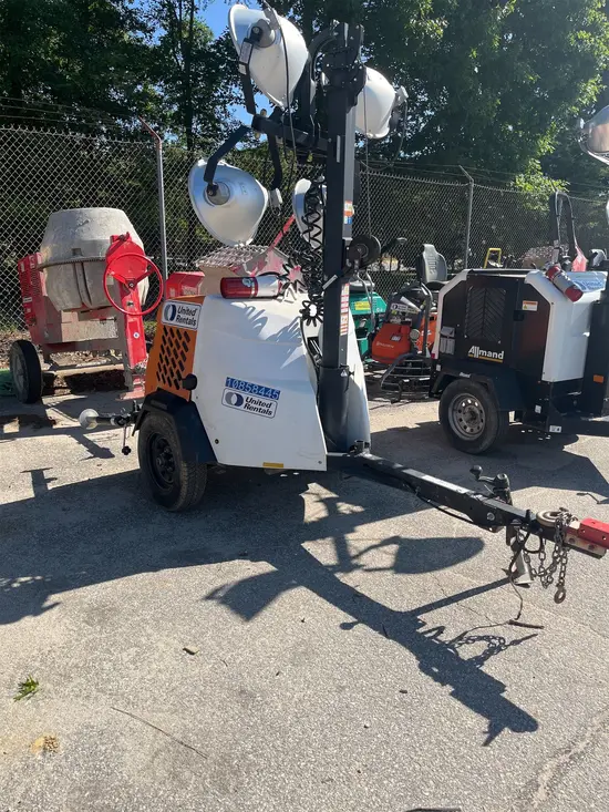 2018 Magnum Pro MLT6SM Portable Light Tower