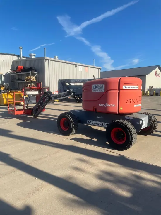 2016 Skyjack SJ46AJ Articulating Boom Lift