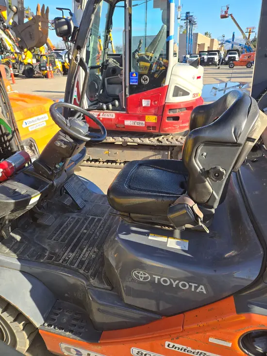 2019 Toyota 8FGU25 Warehouse Forklift