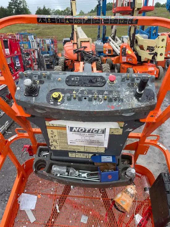 2013 JLG M600JP Boom Lift