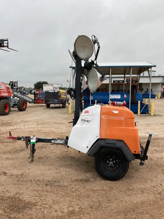 2018 Magnum Pro MLT6SM Portable Light Tower