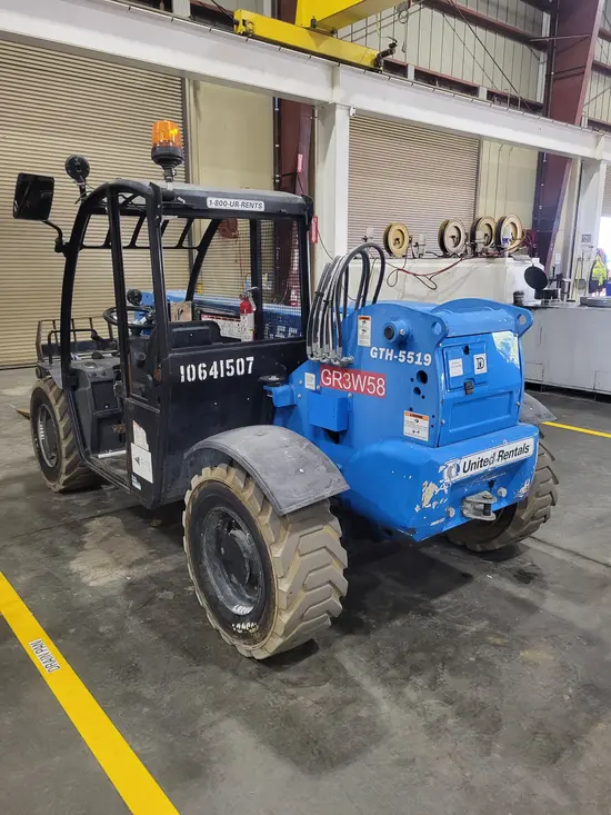 2017 Genie GTH-5519 Forklift