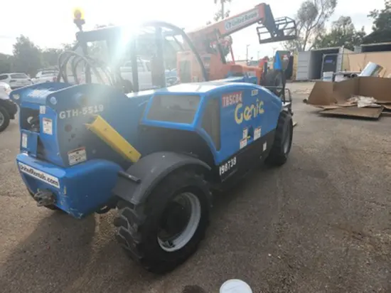 2017 Genie GTH-5519 Forklift