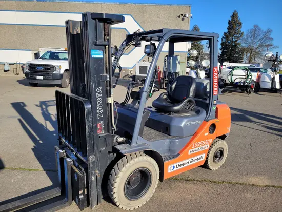 2019 Toyota 8FGU25 Warehouse Forklift