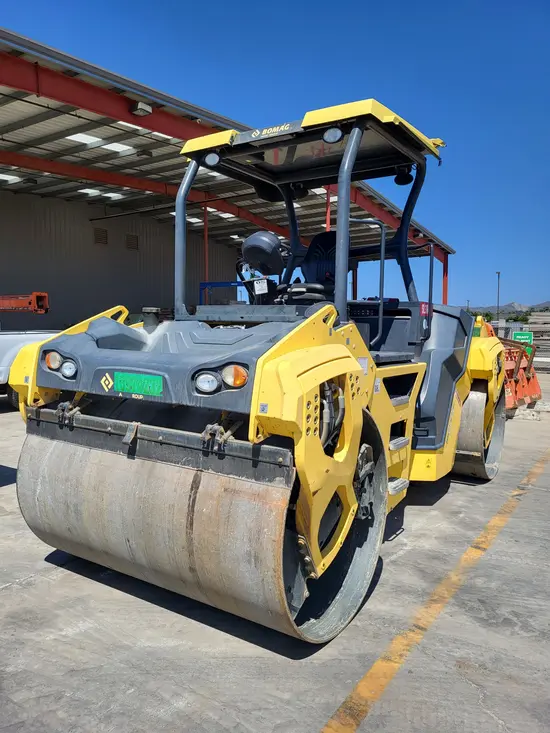 2019 BOMAG BW190AD-5 Drum Roller