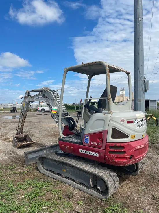 2019 Takeuchi TB235-2R Mini Excavator