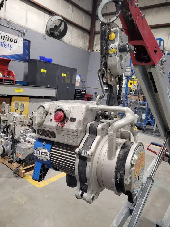 2018 BISOMAC BISO308-1000L Hoist