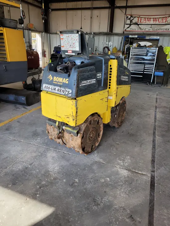 2018 BOMAG BMP8500 Double Drum Roller