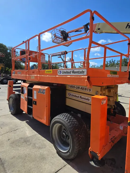 2019 JLG 330LRT Rough Terrain Scissor Lift