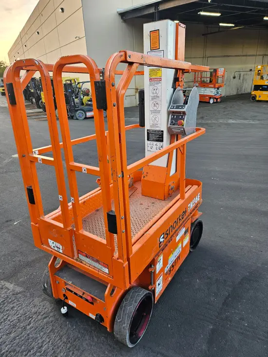 2021 Snorkel TM16E Self-Propelled One-Person Lift