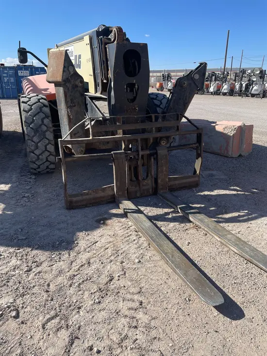 2017 JLG 1255 Forklift