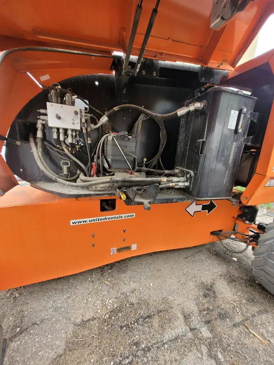 2017 JLG 860SJ Boom Lift