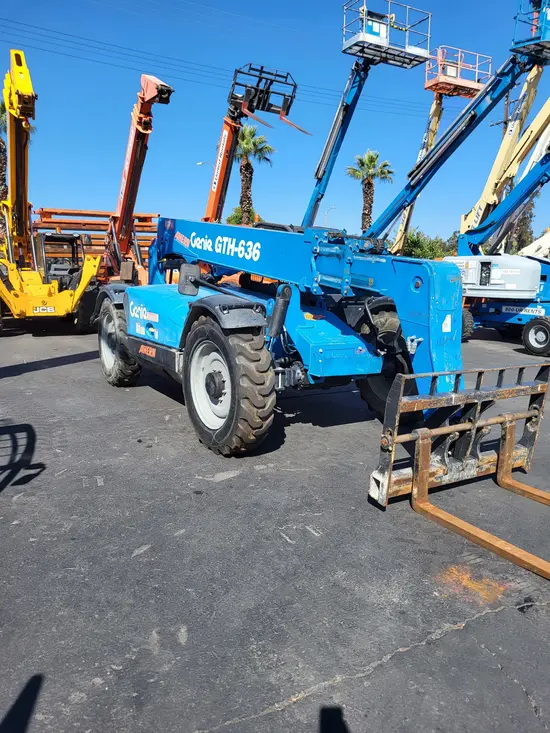 2015 Genie GTH-636 Forklift
