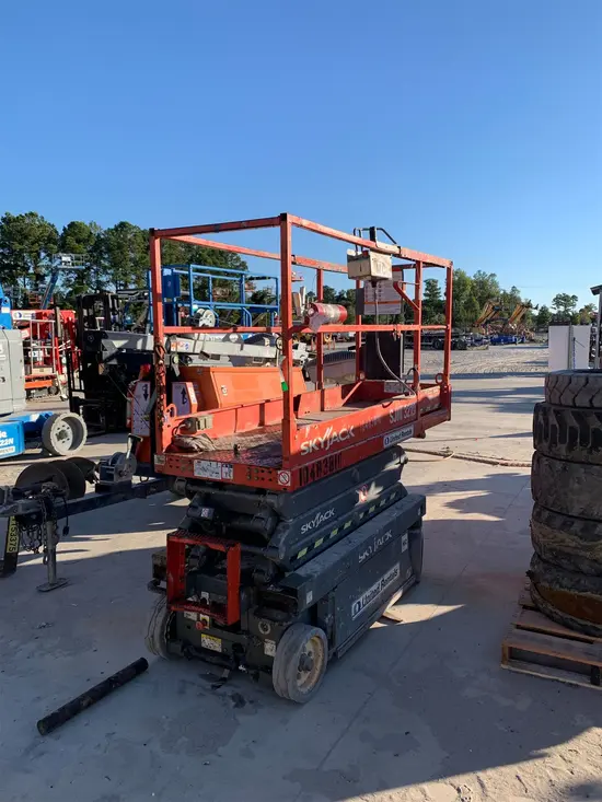 2016 Skyjack SJIII3219 Scissor Lift