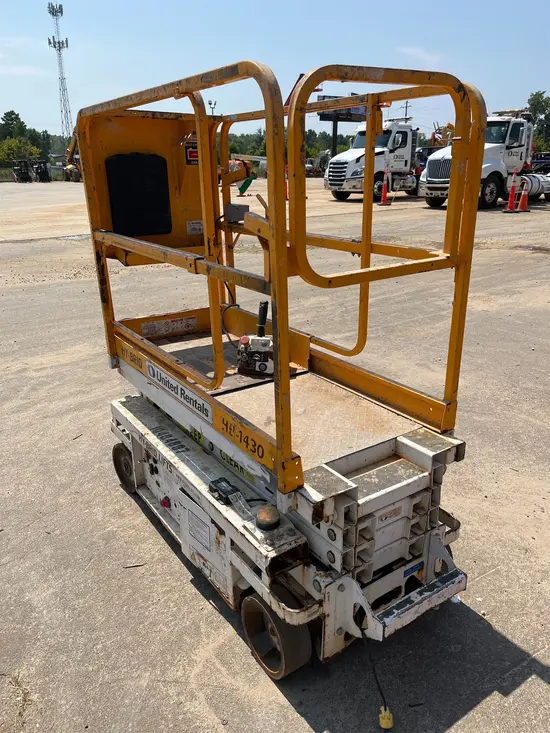 2016 Hy-Brid Lifts HB1430 Scissor Lift