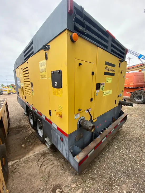 2017 Atlas Copco XAS1800 JD7 T4F Air Compressor