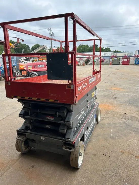 2016 Skyjack SJIII4632 Scissor Lift