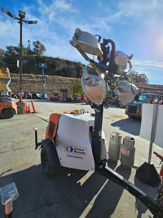 2017 Magnum Pro MLT6SM Portable Light Tower