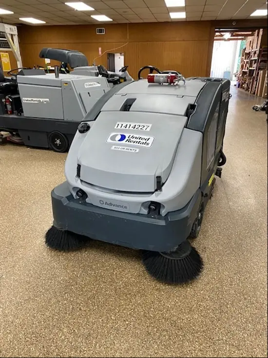 2022 Clarke CS7010 Sweeper