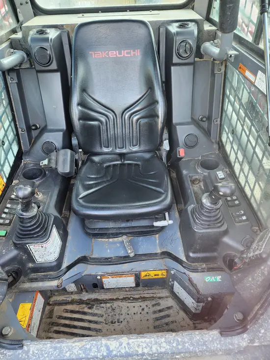 2021 Takeuchi TL12R2-CR Track Loader