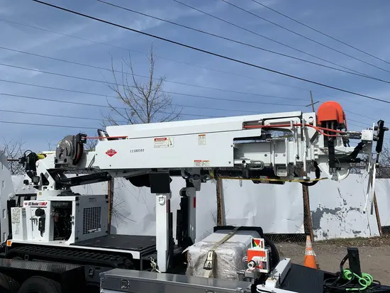 2022 S.D.P. Manufacturing EZ55MLP Digger Derrick