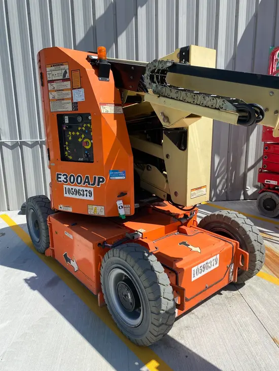 2017 JLG E300AJP Articulating Boom Lift