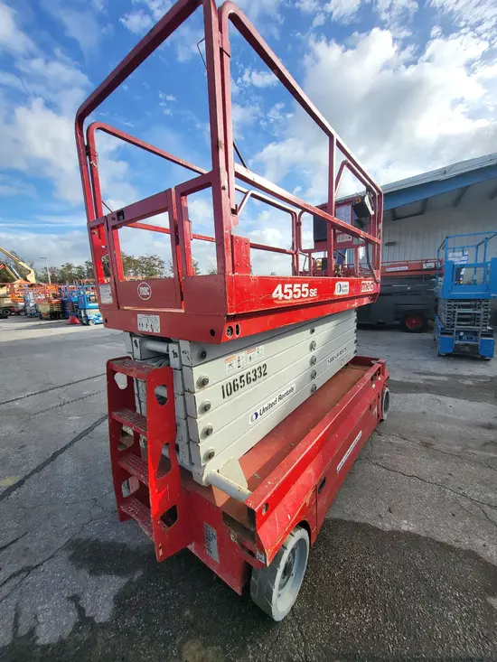 2017 MEC 4555SE Scissor Lift