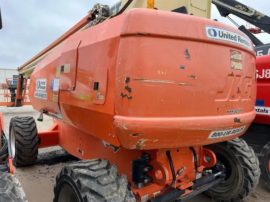 2018 JLG 860SJ Boom Lift