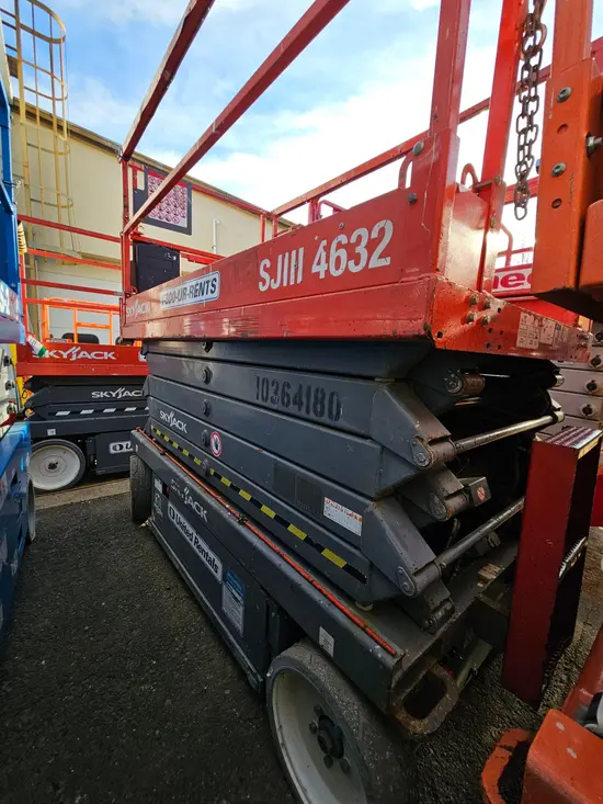 2015 Skyjack SJIII4632 Scissor Lift